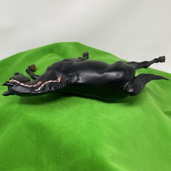 Breyer Traditional Midnight Sun Tennessee Walking Horse Red White Ribbon #60 - Picture 7 of 12